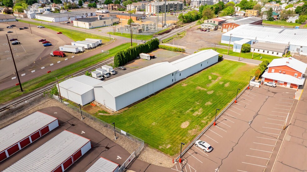 More Photos Of 820 Railroad St, Bloomsburg Warehouse For Sale