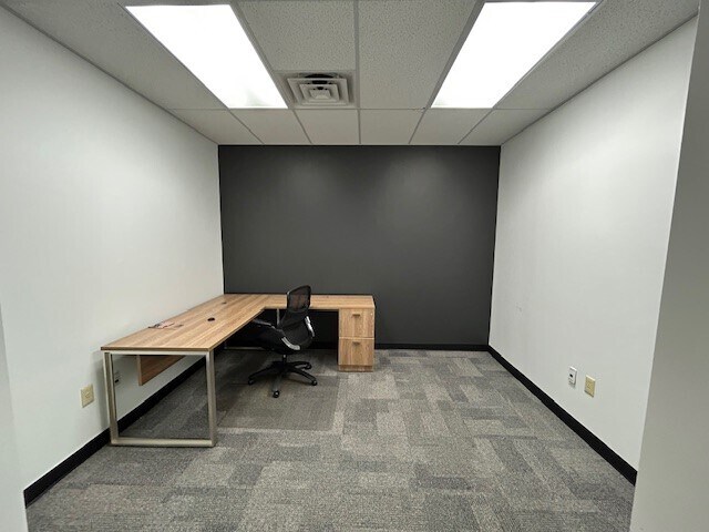 More Photos Of 129 Johnson Rd, Turnersville Office For Sale