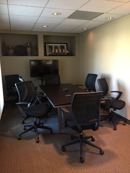 More Photos Of 118 N State College Blvd, Fullerton Medical For Lease