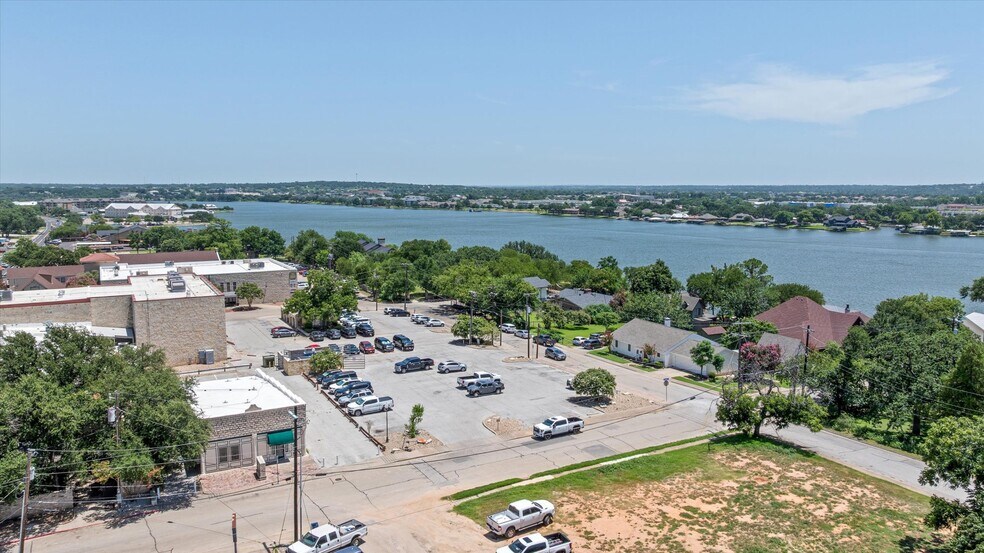 More Photos Of 111 S Houston St, Granbury Loft Creative Space For Sale