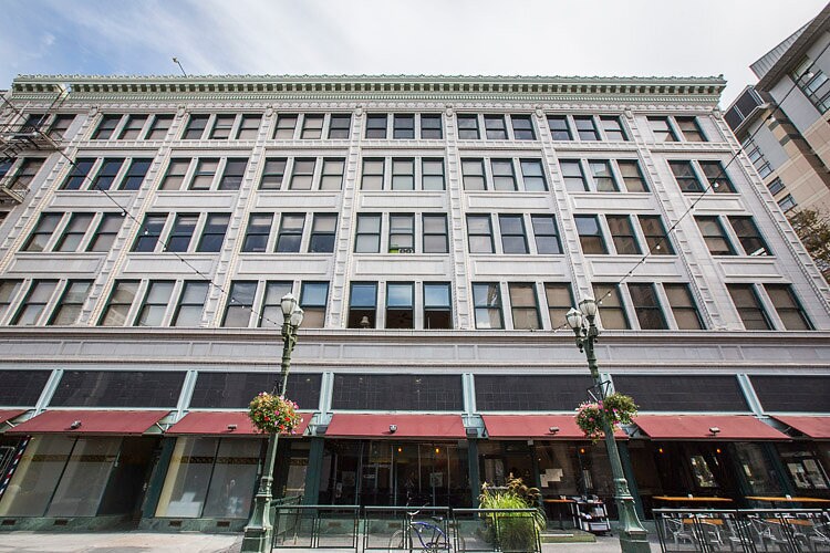 More Photos Of 200-210 S 1st St, San Jose Apartments For Lease