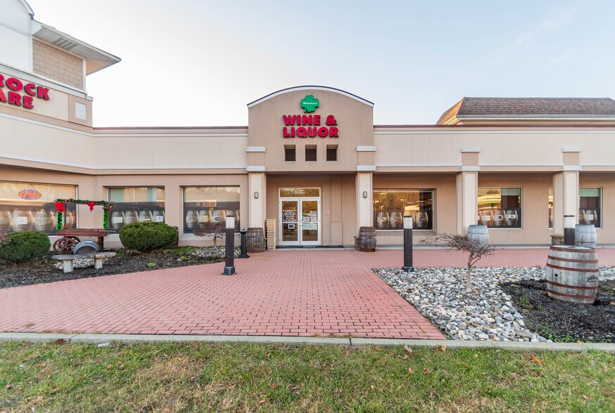 More Photos Of 3565 Route 9W, Highland General Retail For Lease