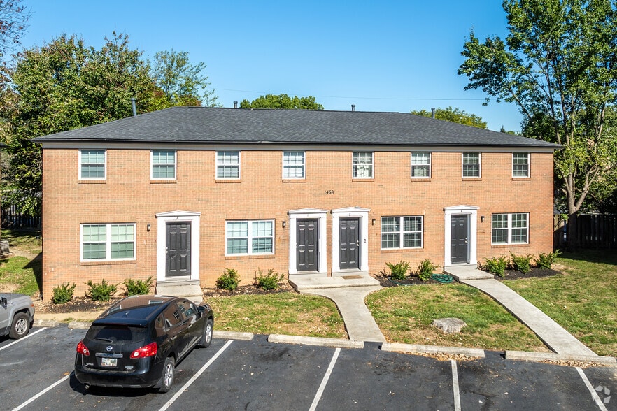 More Photos Of 1462 Elaine Rd, Columbus Apartments For Sale