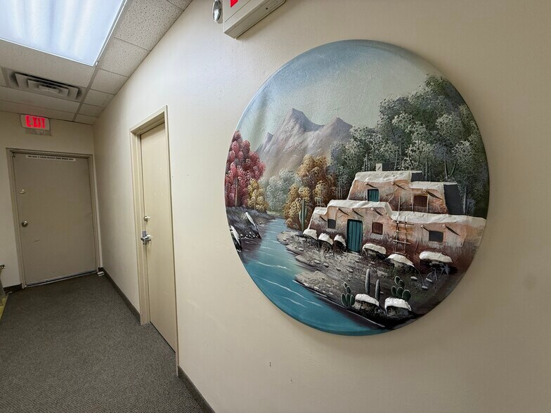 More Photos Of 2470 E Flamingo Rd, Las Vegas Medical For Lease
