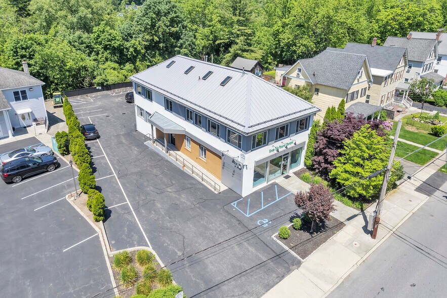 More Photos Of 110 Washington Ave, Pleasantville Medical For Lease