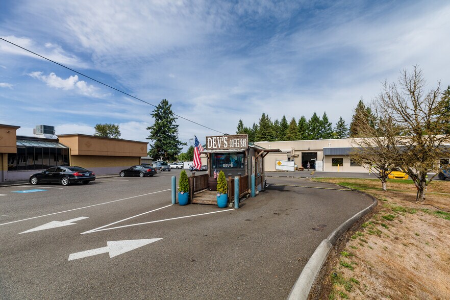 More Photos Of 12306 NE Fourth Plain Blvd, Vancouver Auto Repair For Sale