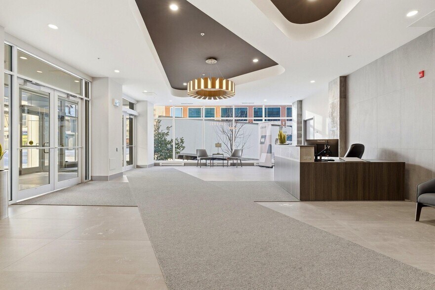 More Photos Of 60 Rue Laval, Gatineau Office For Lease