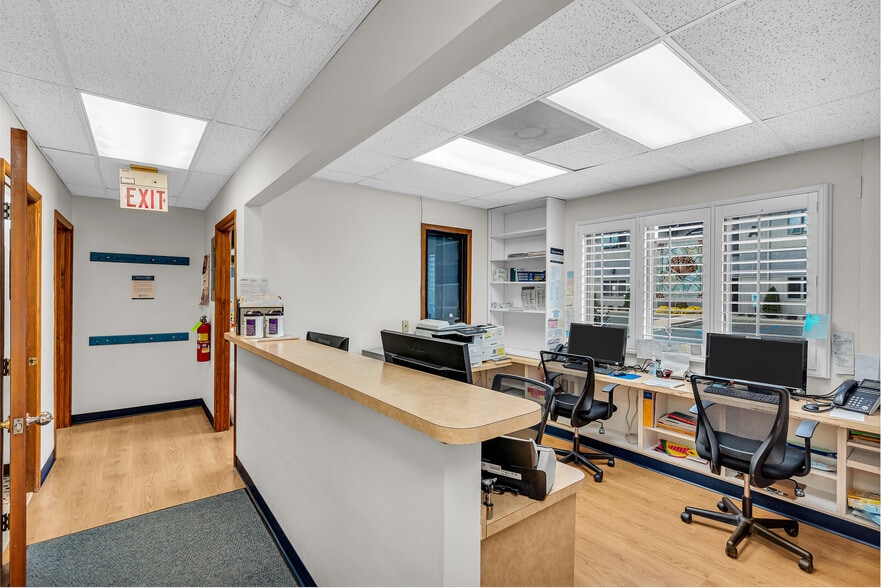 More Photos Of 2130 Highway 35, Sea Girt Medical For Sale