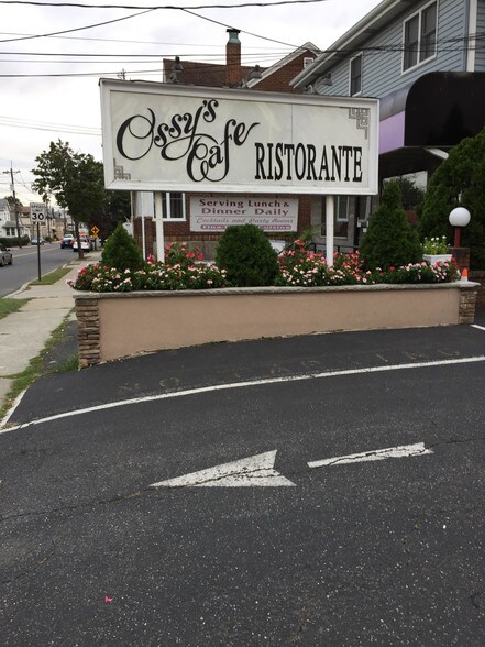 More Photos Of 160 Lincoln Ave, Hawthorne General Retail For Sale