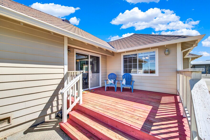 More Photos Of 5050 Melissa Ln, Vacaville Light Manufacturing For Sale