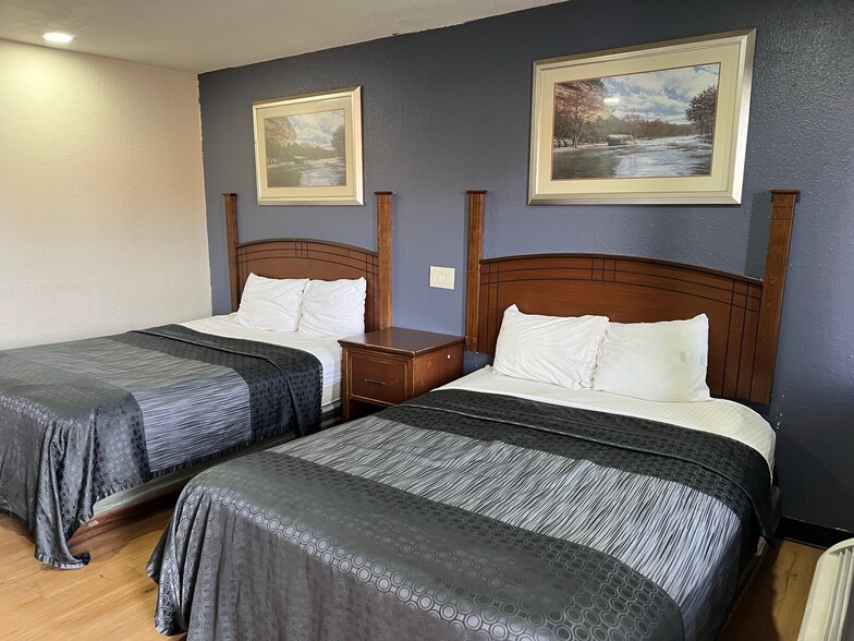 More Photos Of 910 Avenue Q, Lubbock Hotel For Sale