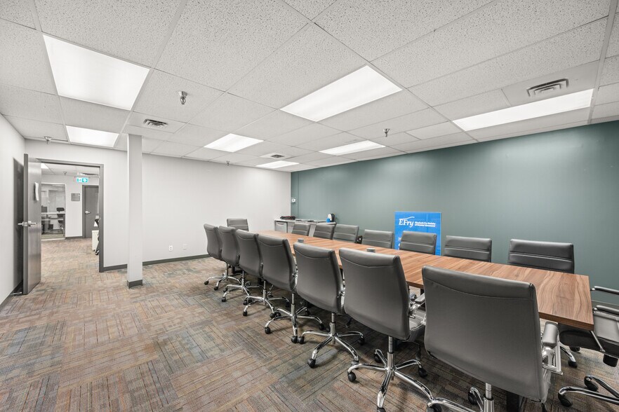 More Photos Of 93 Sixth St, New Westminster Office For Sale