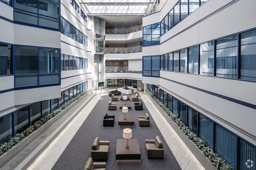 More Photos Of 1330 Inverness Dr, Colorado Springs Office For Lease