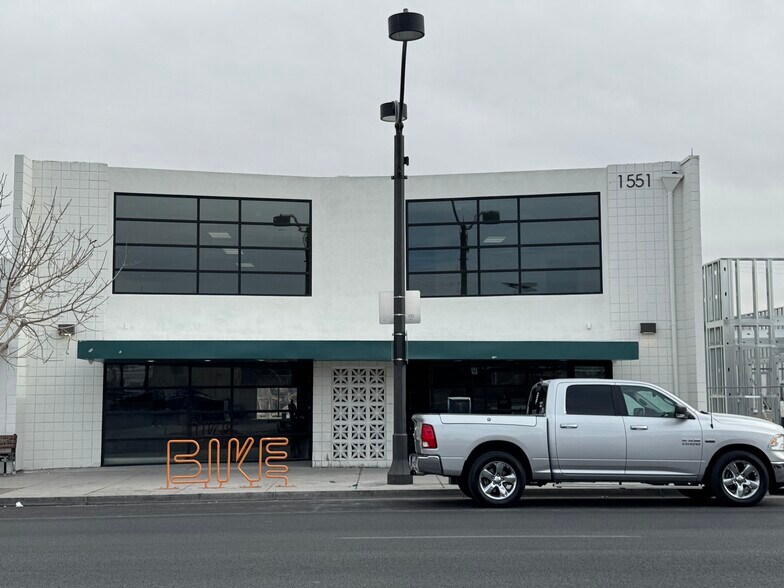 More Photos Of 1551 S Commerce St, Las Vegas Storefront For Lease
