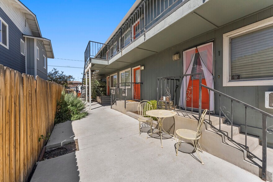 More Photos Of 521 Sinclair, Reno Apartments For Sale