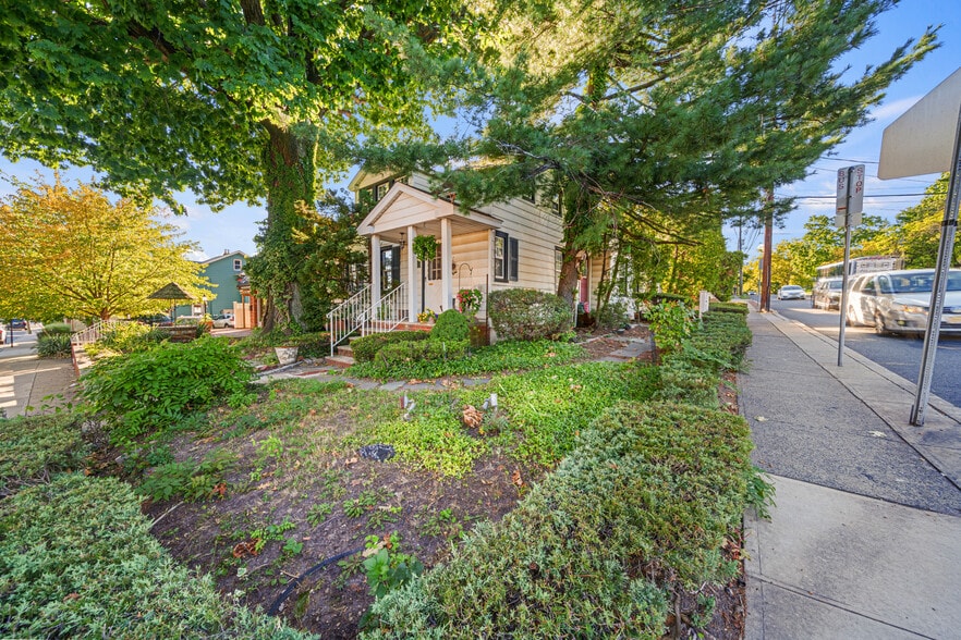 More Photos Of 691 Franklin Ave, Nutley Storefront Retail Residential For Sale