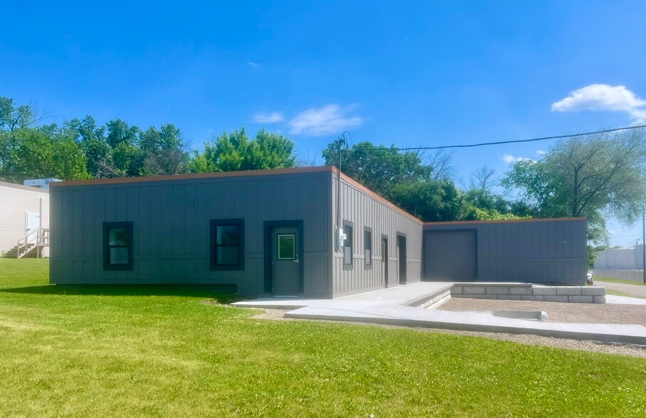 More Photos Of 76 21st St, Newport Warehouse For Sale
