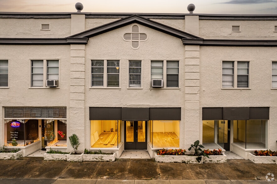 More Photos Of 244 E Graves Ave, Orange City Apartments For Lease