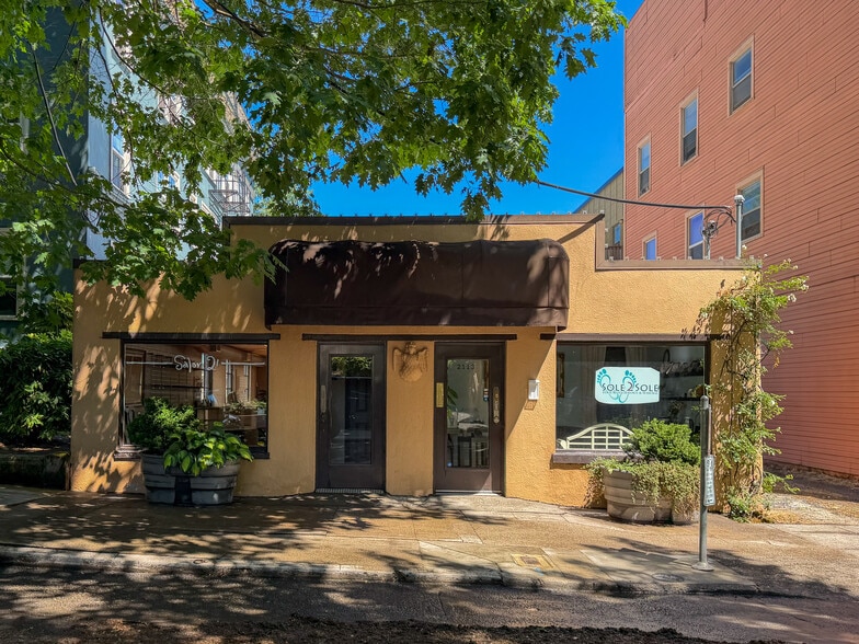 Primary Photo Of 2113-2115 NW Northrup St, Portland Storefront For Sale