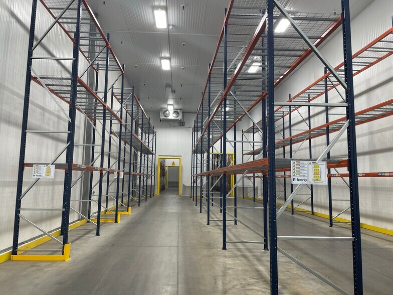 More Photos Of 7895 Third Flag Pky, Austell Refrigeration Cold Storage For Lease