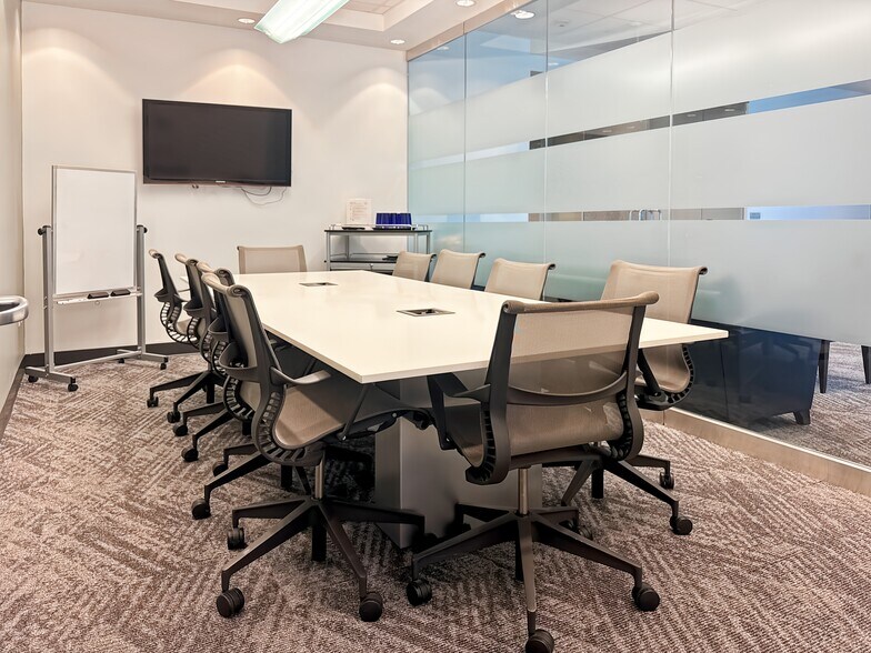 More Photos Of 2245 Texas Dr, Sugar Land Coworking Space