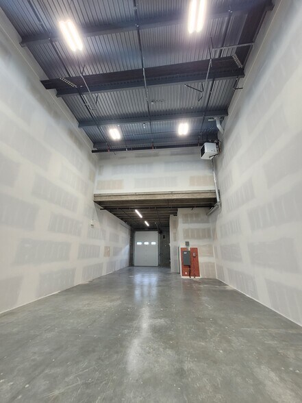 More Photos Of 23251 Fraserwood Way, Richmond Industrial For Sale