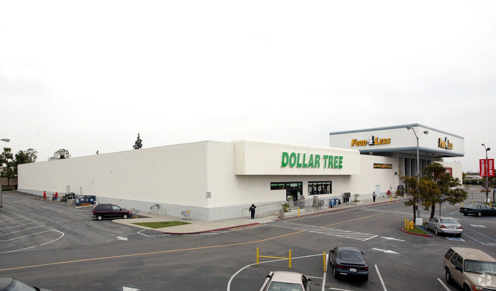 More Photos Of 851 Sepulveda Blvd, Torrance Supermarket For Lease
