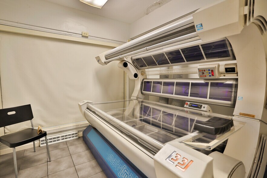 More Photos Of 1103 E Acton Ave, Wood River General Retail For Sale