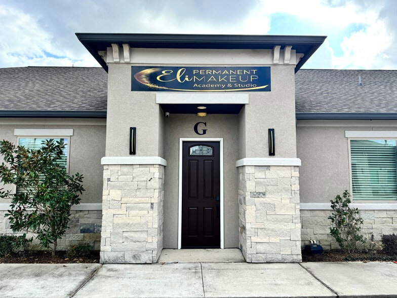 More Photos Of 12254 Queenston Blvd, Houston Medical For Sale