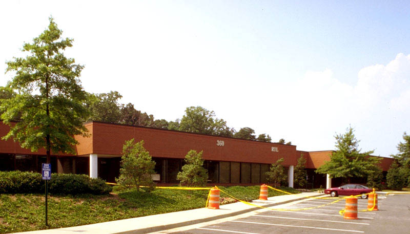 More Photos Of 360 Herndon Pky, Herndon Flex For Lease