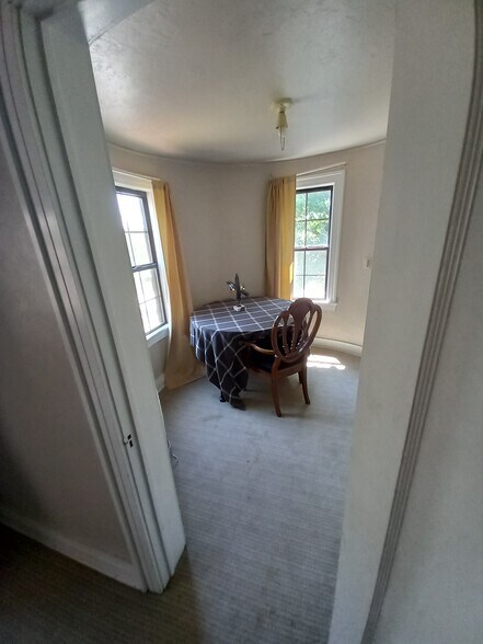 More Photos Of 900 N Burford Ave, Watonga Specialty For Sale