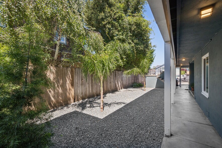 More Photos Of 939 Channing way, Berkeley Apartments For Sale