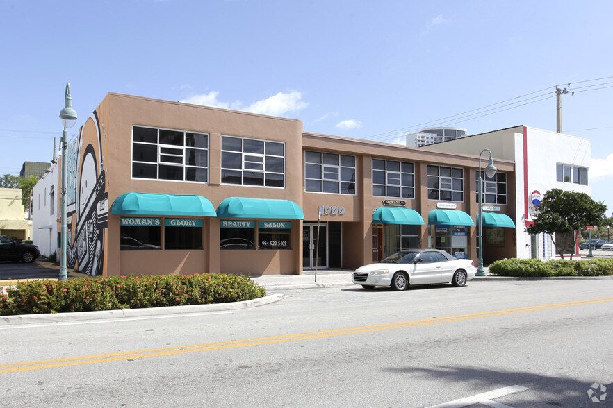 Primary Photo Of 1909 Harrison St, Hollywood Storefront Retail Office For Sale