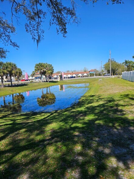 More Photos Of 10011-10021 Water Works Ln, Riverview Medical For Sale