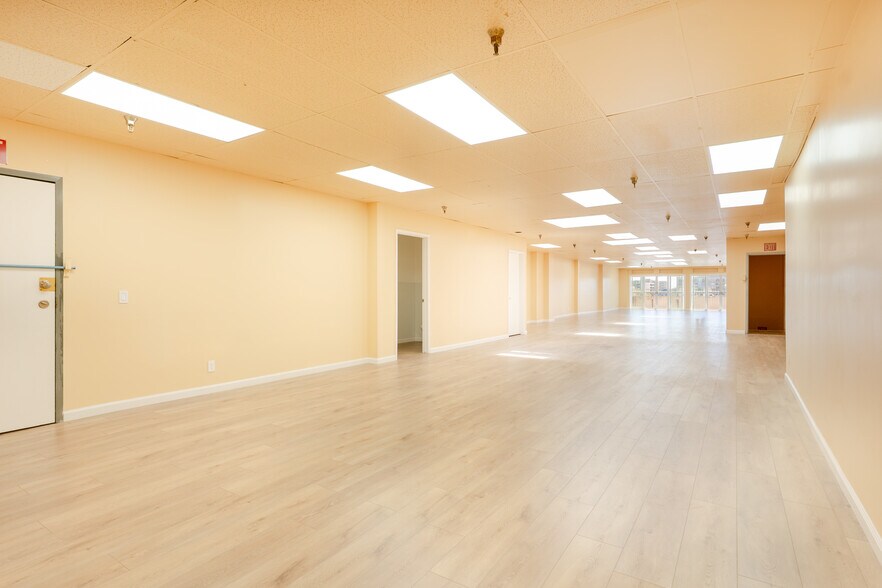 More Photos Of 328 7th St, Oakland Storefront Retail Office For Lease