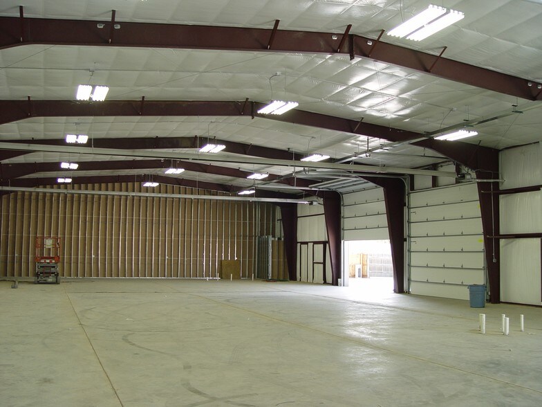 More Photos Of 112 E 30th St, Greeley Warehouse For Lease