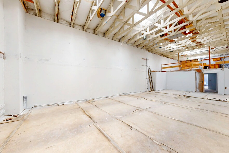More Photos Of 612 Natoma St, San Francisco Warehouse For Sale