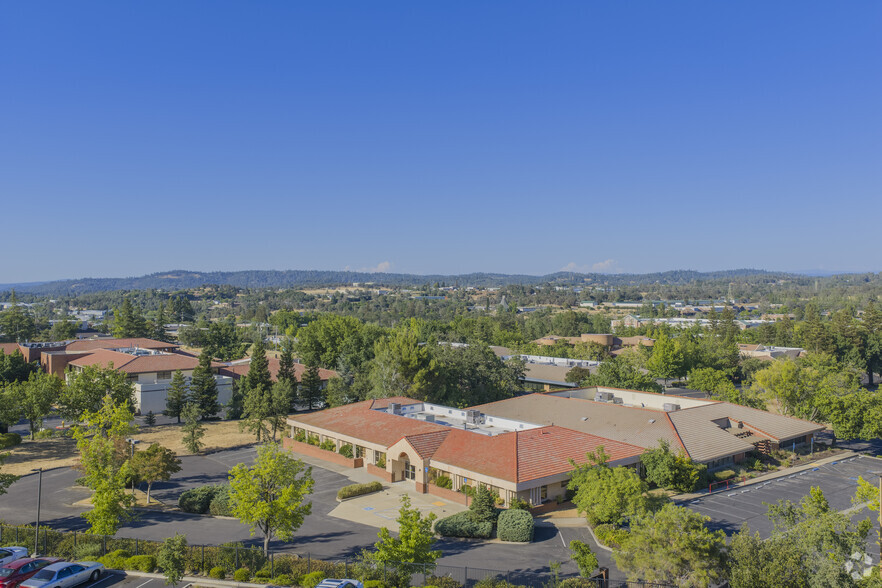 More Photos Of 3111 Professional Dr, Auburn Medical For Sale