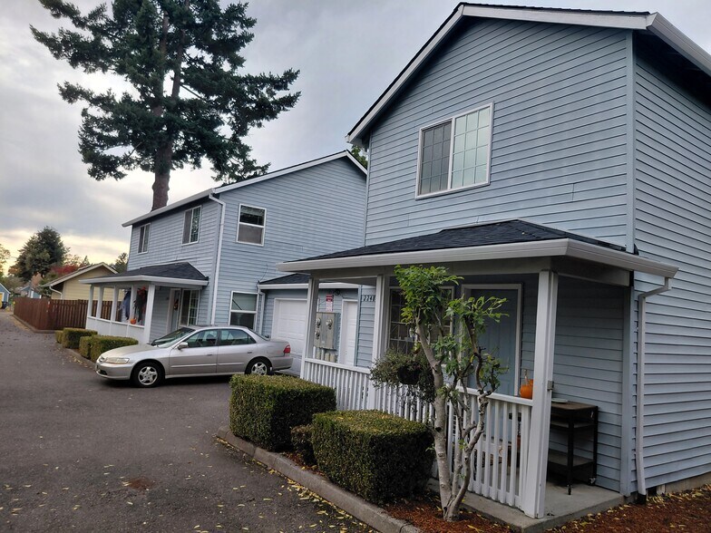 More Photos Of 2236 SE 89th Ave, Portland Apartments For Sale