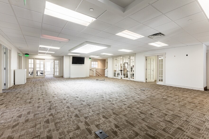 More Photos Of 537 Main St, Park City Storefront Retail Office For Lease