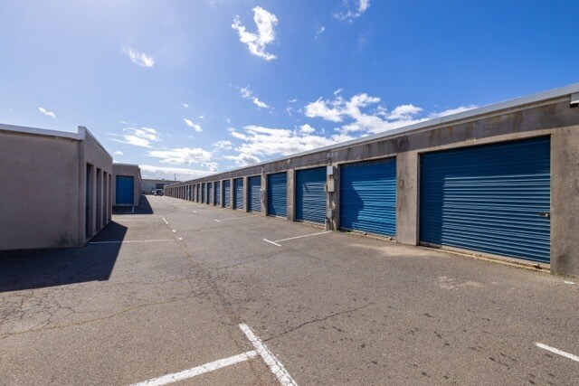 More Photos Of 290 Hoohana St, Kahului Self Storage For Sale