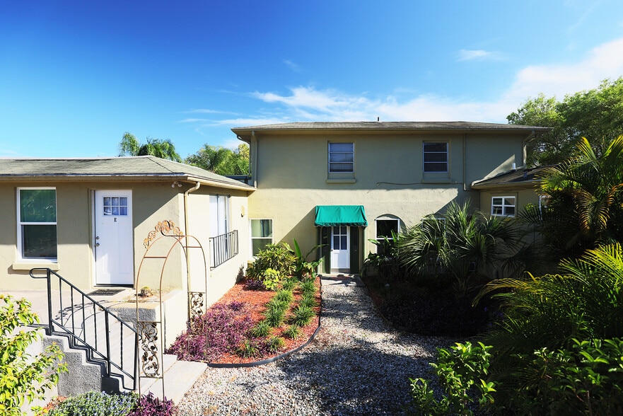 More Photos Of 1854 S Highland Park Dr, Lake Wales Apartments For Sale