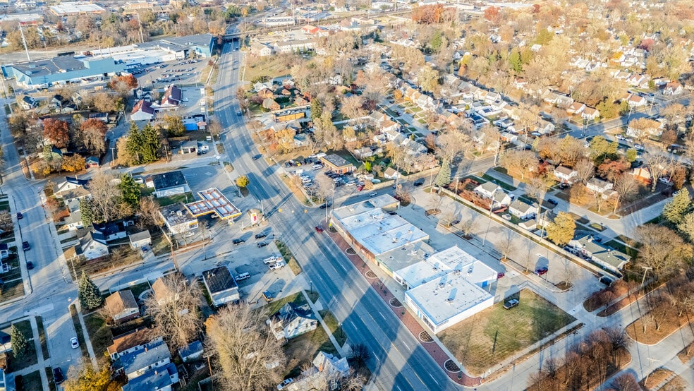 More Photos Of 4615-4621 S Wayne Rd, Wayne Storefront For Sale