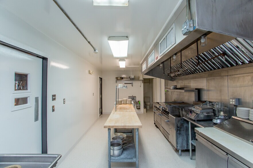 More Photos Of 236 N Union St, Lambertville Restaurant For Sale
