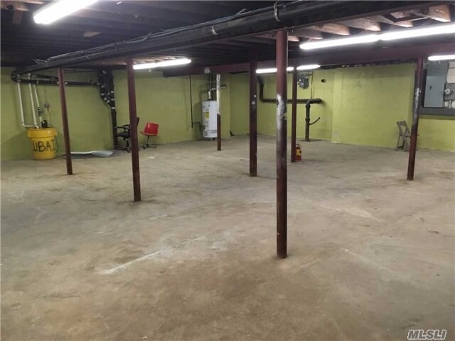 More Photos Of 251 Northern Blvd, Great Neck Storefront Retail Office For Sale