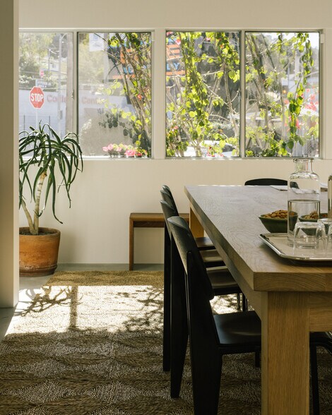 More Photos Of 1825 Hyperion Ave, Los Angeles Loft Creative Space For Lease