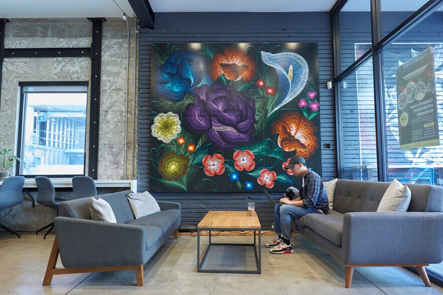 More Photos Of 1528 Webster St, Oakland Office For Lease