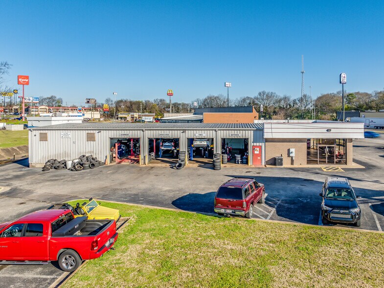 More Photos Of 2718 Zelda Rd, Montgomery Auto Repair For Sale