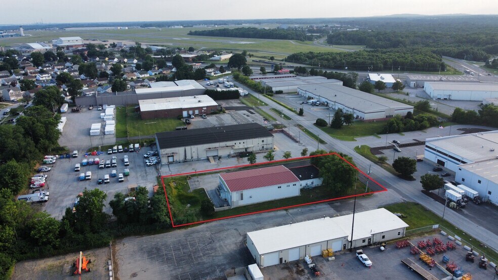 Primary Photo Of 7 Bellecor Dr, New Castle Warehouse For Lease