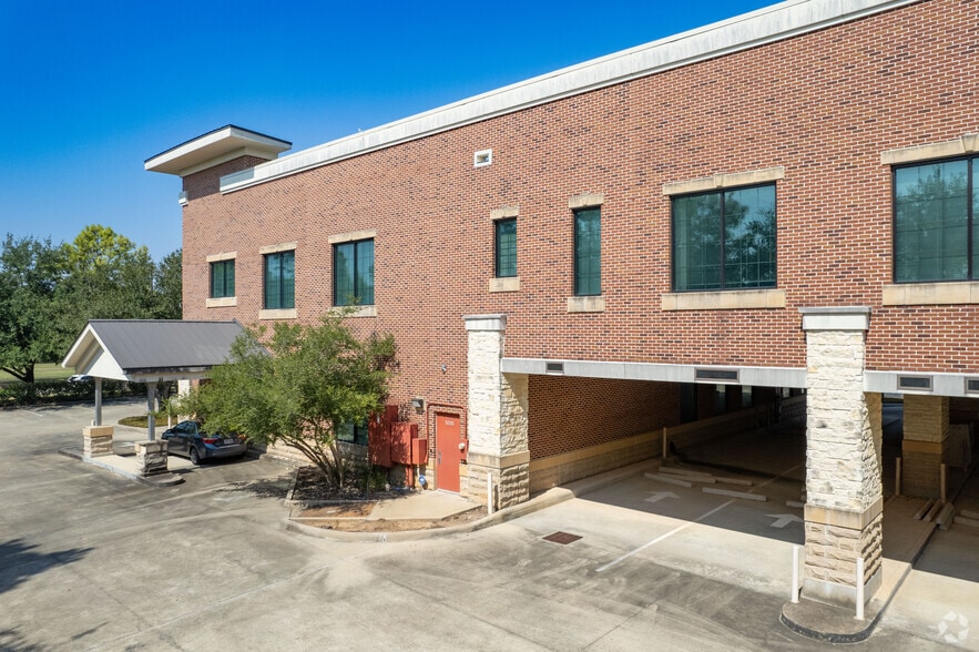 More Photos Of 5005 S Mason Rd, Katy Office For Lease